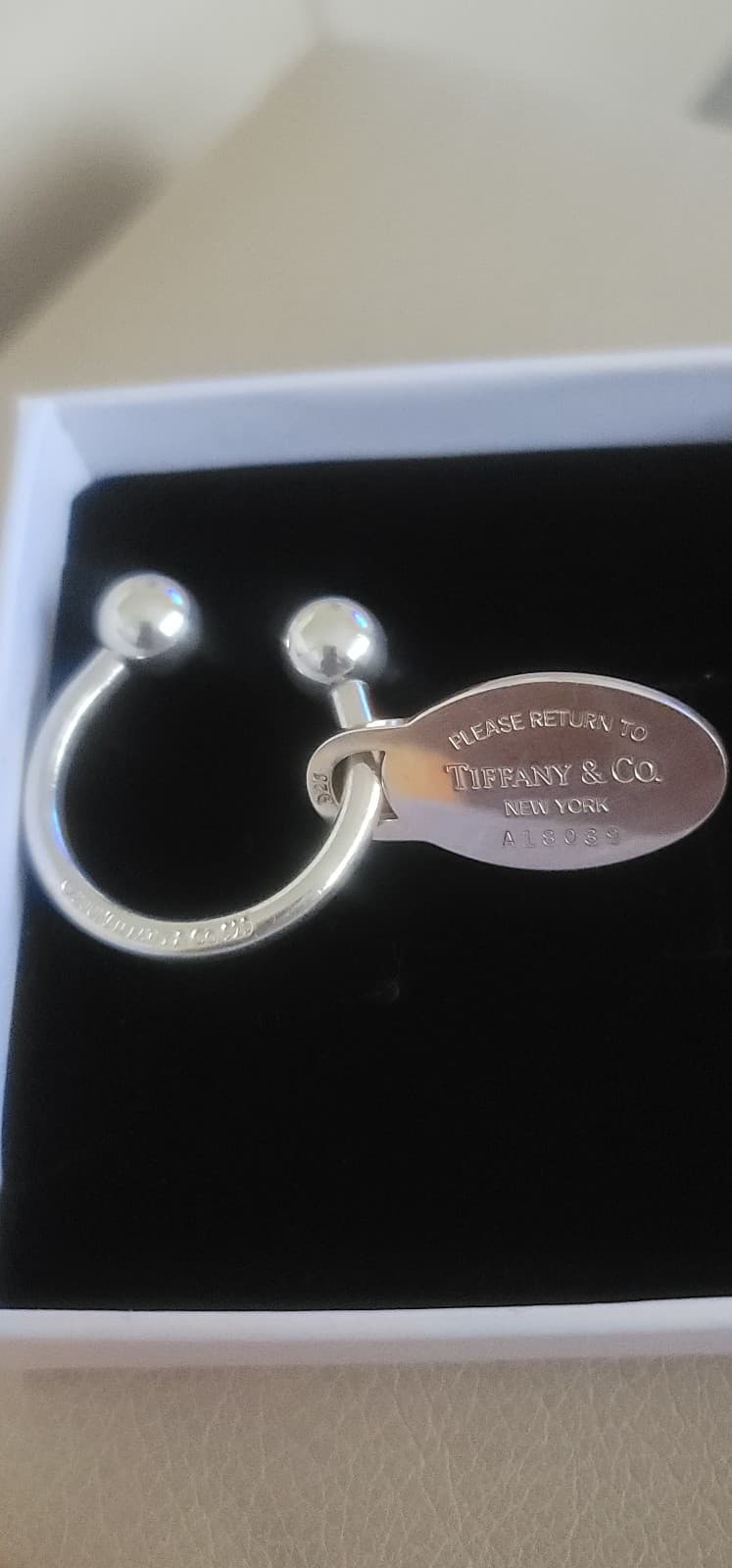 Return to Tiffany Oval Tag Key Ring