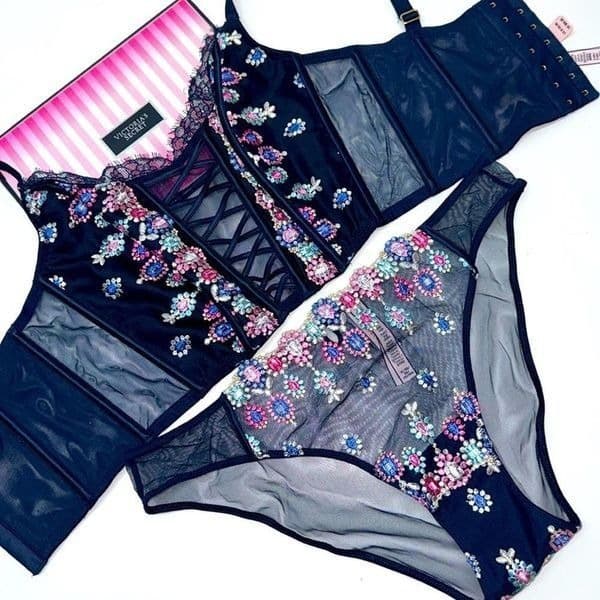 Lace & Embellished Cheekies