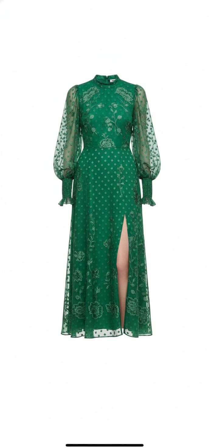 Sculptural & Voluminous Silhouettes