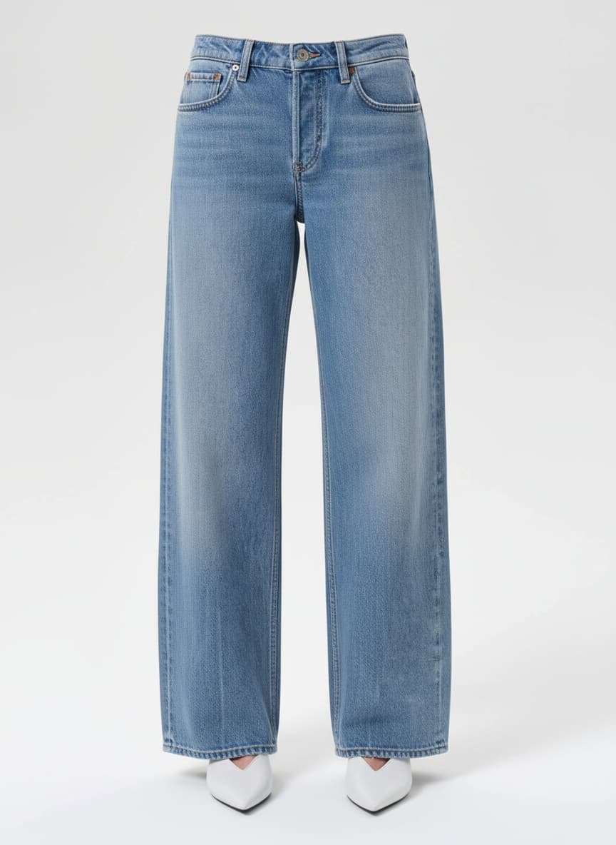 Low-Rise Baggy Jeans
