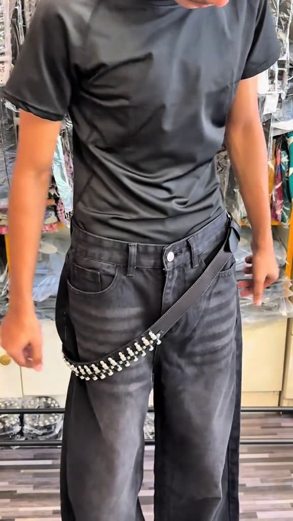 Key event frame at 00:18