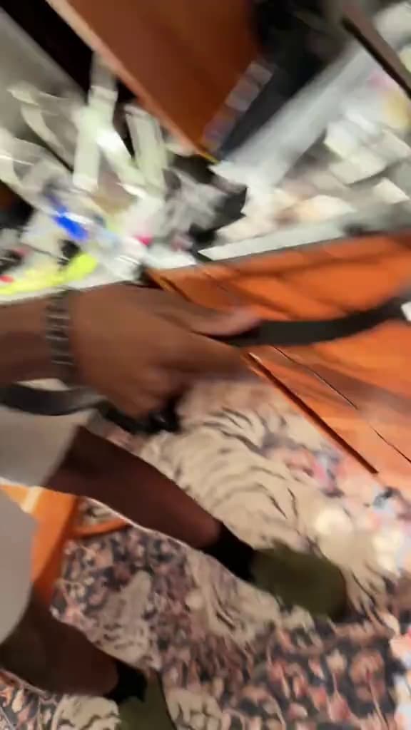 Key event frame at 00:03