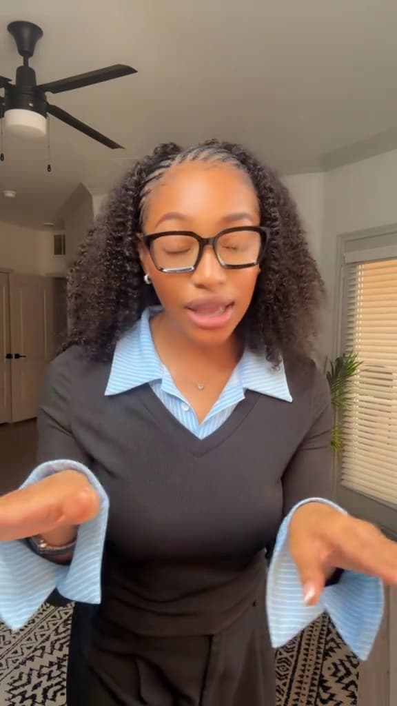 Key event frame at 00:25