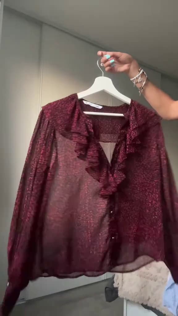 Key event frame at 00:12