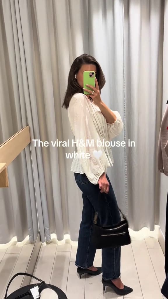 Key event frame at 00:01