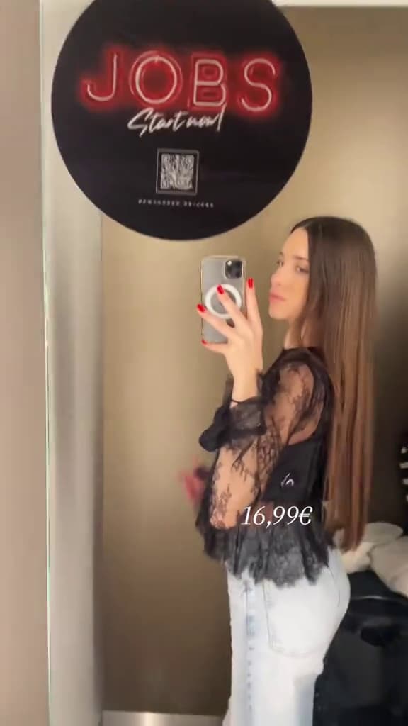 Key event frame at 00:19