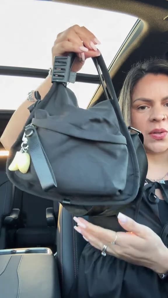 Key event frame at 00:11