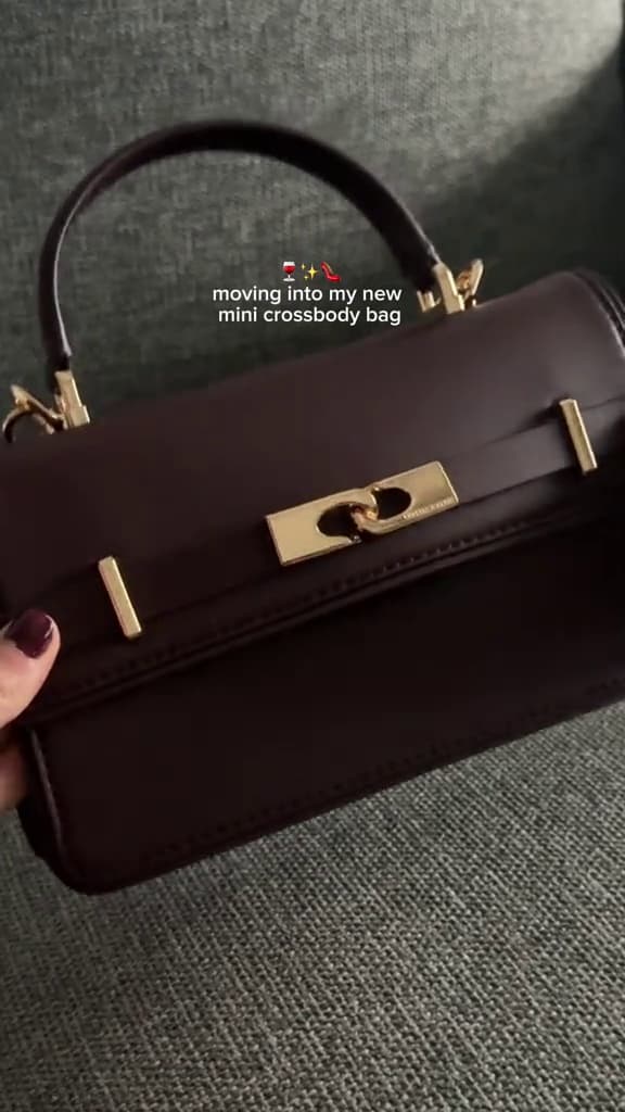 Key event frame at 00:03