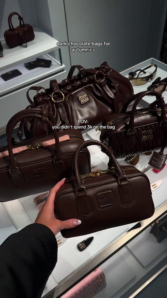 Key event frame at 00:02