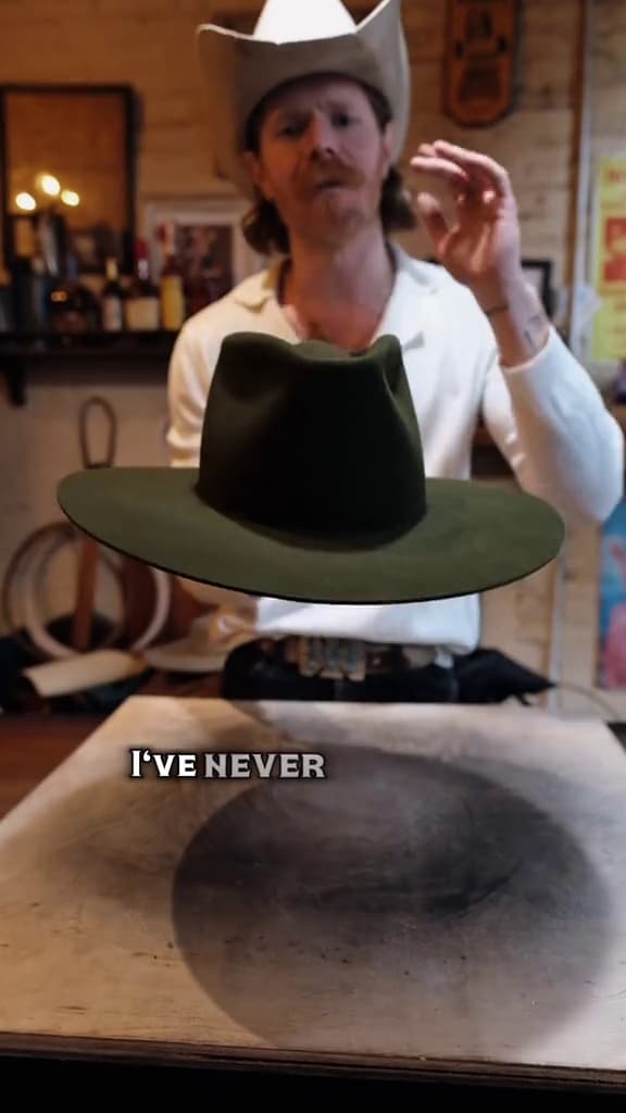 Key event frame at 00:26