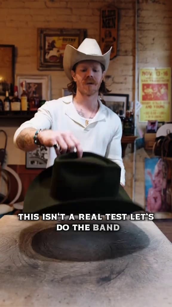 Key event frame at 01:06