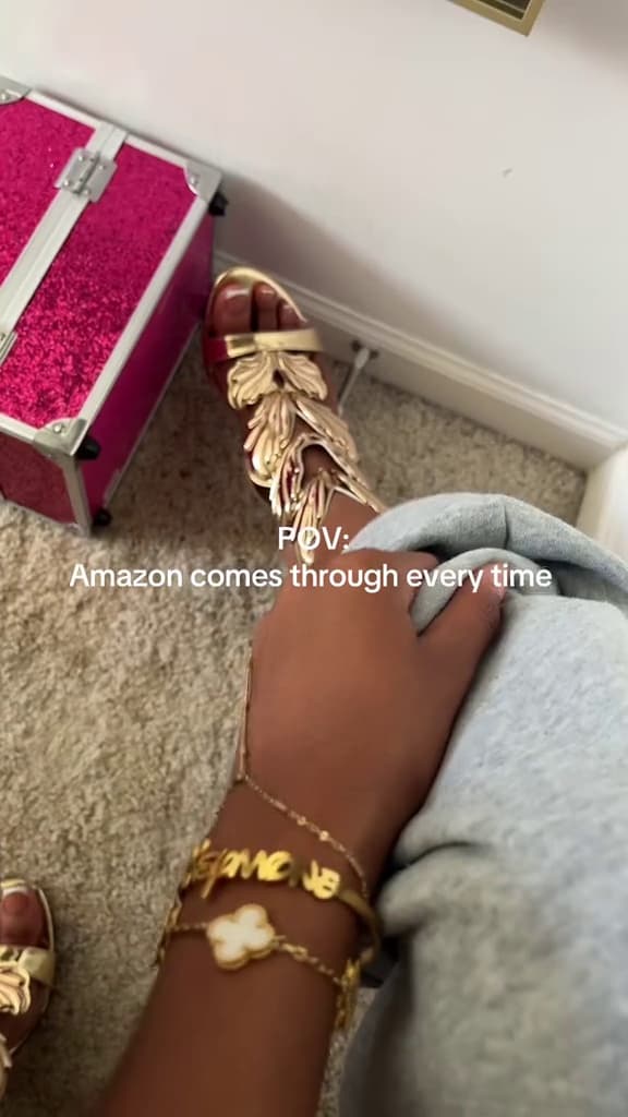 Key event frame at 00:04