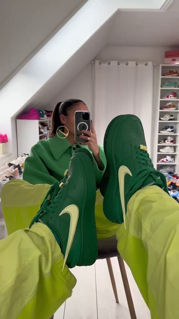 Key event frame at 00:03