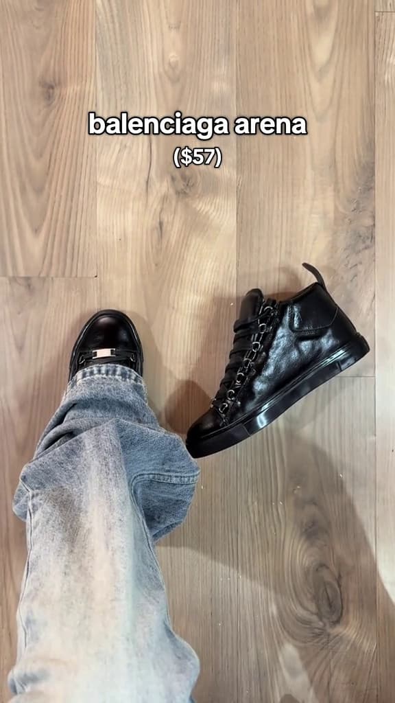 Key event frame at 00:12