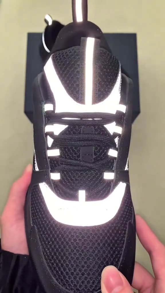 Key event frame at 00:08