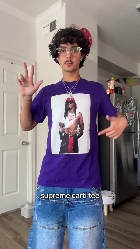 Key event frame at 00:15