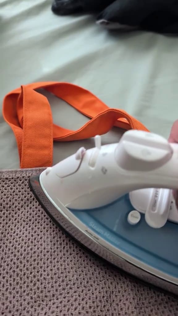 Key event frame at 00:04