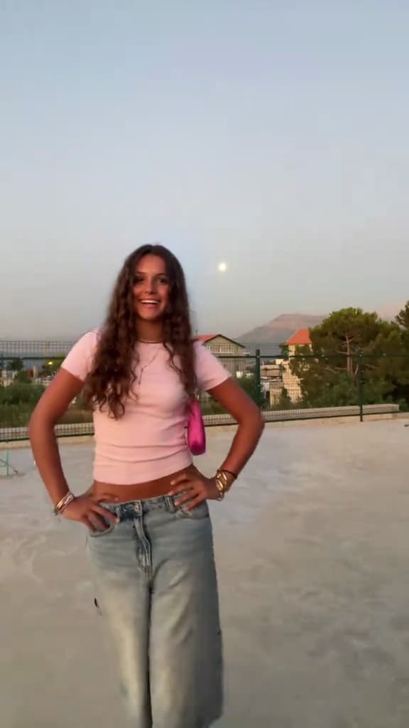 Key event frame at 00:08