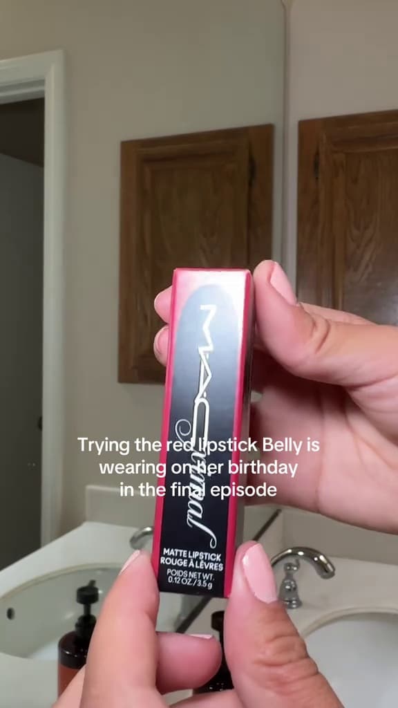 Key event frame at 00:02