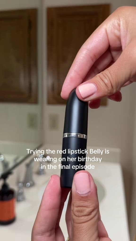 Key event frame at 00:05