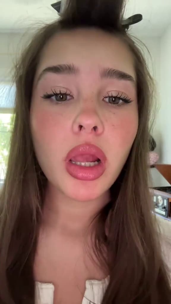 Key event frame at 00:50