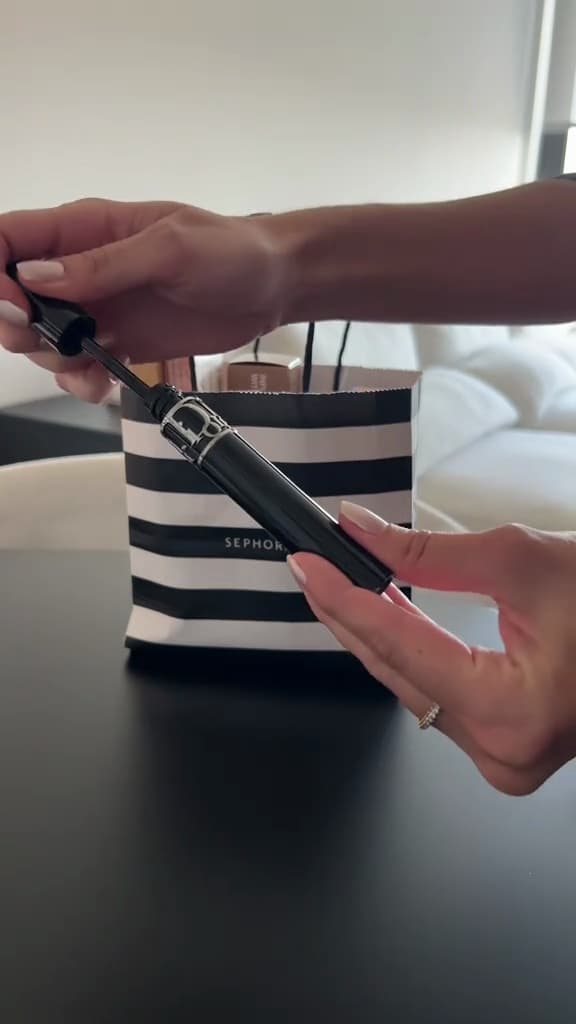 Key event frame at 00:13